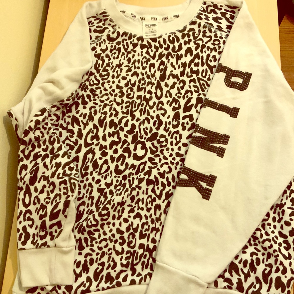 VS Pink Sweater Top